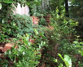 Lots of reclaimed brick.  Special arrangements for pick up
