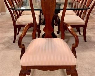 Very nice Dining Chair