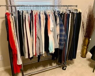 Lots of Women’s clothing 