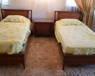 Vintage Century Walnut and Cane Master Bedroom Set (Featuring Twin Beds) 