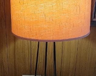 Vintage MCM Original Accent Lamp