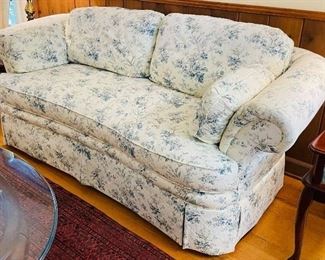$110
Taylor & King NC made small sofa cream & blue floral
  76x30Tx 36D