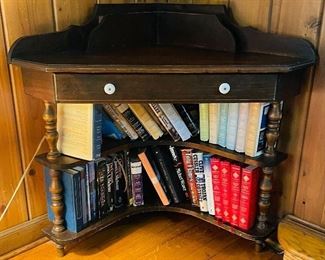 $90 corner side table35Hx38accross x 25D