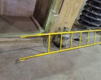 136in Yellow Ladder 