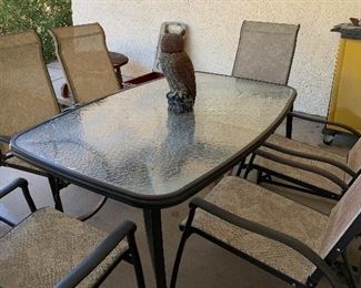 Patio Table w 6 Chairs