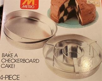 Checkerboard Cake Set