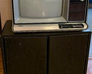 Vtg Panasonic TV, Cabinet