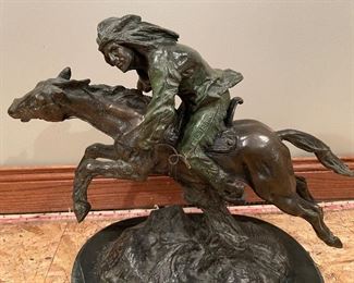 Bronze sculpture ‘Indian Attack’ by Bofill. 1915.
