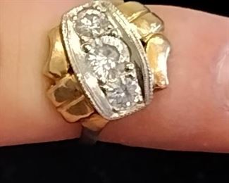 diamonds and 14k gold ring 
