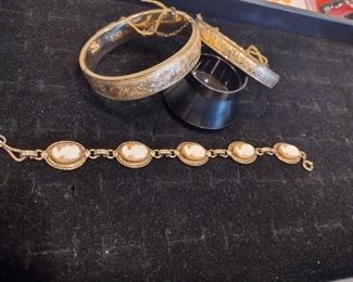 vintage gold filled bangle 