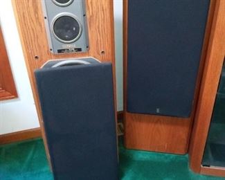YAMAHA SPEAKERS
