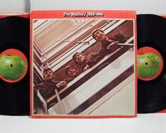 2572   Apple SKBO 3403 (2 LPs), April 2, 1973 “The Beatles 1962-1966”, Stereo. Cond: Both Records show light play, Cover spine has overall moderate wear, Cover shine approx. 75% with all 4 corners & edges showing moderate wear.  Overall: 7 Rating.