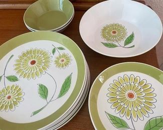 Mikasa Duplex Dinnerware, Vintage Mikasa Mid Century Modern Plates, Village Pattern, Duplex by Ben Seibel , Retro Plates, Individual, Avocado Green