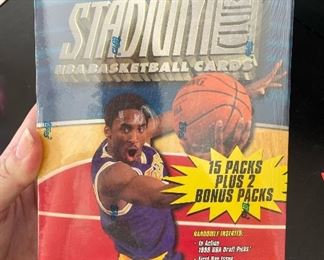1998-1999 Topps Stadium Club Hobby Basketball Series 1 Factory Sealed, Kobe Bryant