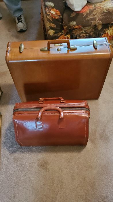 Samsonite Suitcase and Leather travel bag