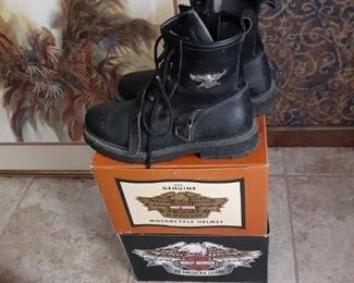 Motorcycle boots & helmets