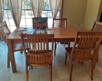 Kitchen table & chairs