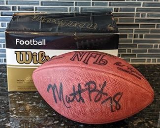 Minnesota Vikings Matt Birk Autographed Football. This does not have a certificate of authenticity but appears to have been purchased at the same charity auction as the Randy Moss football.