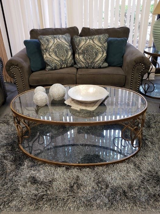 Lovely Living Room Love Seat
Coffee Table
Rug