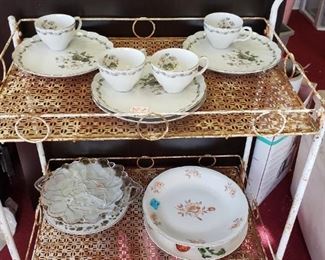 Vintage Teacart
Tea Sets