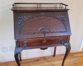 Antique desk SOLD