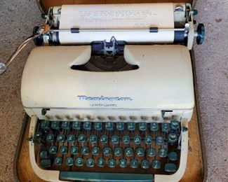 Vintage Remington typewriter $50