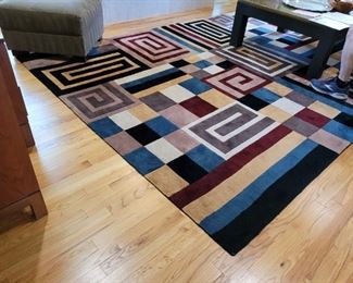 Crate & Barrel geometric rug 8 x 11 $100