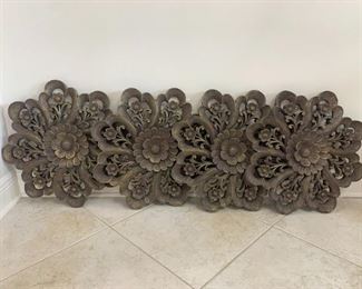 4 decorative wall pieces