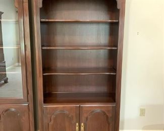 Ethan Allen.*Large items available for scheduled pickup in Broussard, LA.