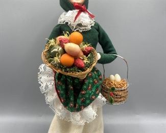 Byers Choice Carolers 1999 Traditional Shopper