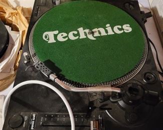 Technics turn table