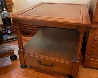 BIN$240. Hekman End Table, 26" x 22" x 21". (1 available)
