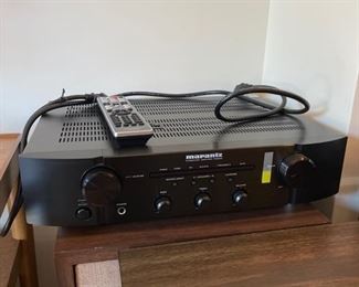 BUY IT NOW $160 Marantz Integrated Amplifier PM6004