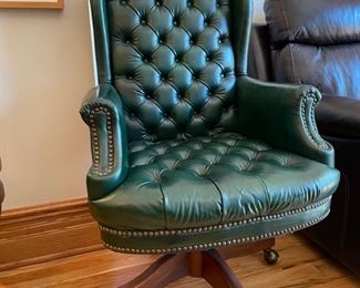 SOLD. Paoli Chair Co., rolling forest green leather, tufted executive desk chair