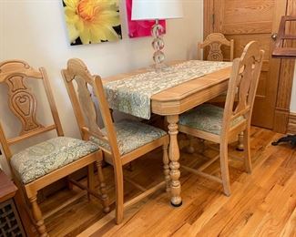 BUY IT NOW $200 White Oak Kitchen Table with 4 chairs. Chairs refurbished by Weber Furniture; pottery barn upholstery. 44" x 32" x 30"