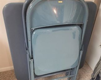 New folding table and chairs