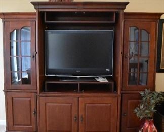 Sony LCD Digital TV Bravia and 3 Piece Wood Entertainment Center