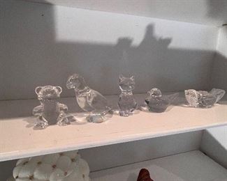 Crystal animal figures 
