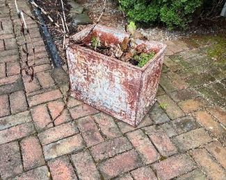 Shabby chic planter 