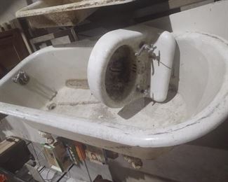 Cast Iron Claw Foot Tub & Sink