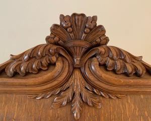 Heavily Carved, Bear Claw, All original, excellent condition. In the family for generations.