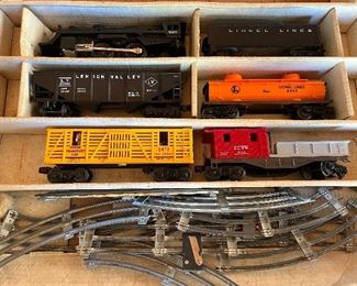 vintage lionel train 