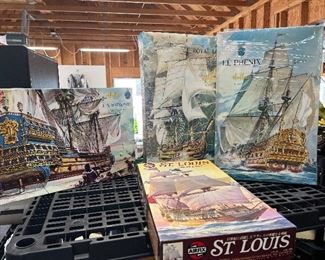 Model ships new in the box 