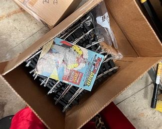 G scale train tracks 