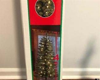 4 ft. Christmas Tree
