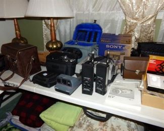 Camaras and electrical items