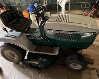 POWR Kraft Riding Lawn Mower - 42” cut - 18 HP - Automatic Transmission - Hydrostatic Drive - Limited Edition - trailer hitch