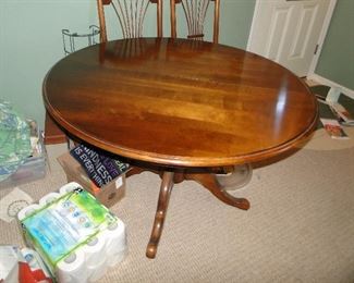 Cherry dining room table $150