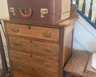 Nice oak dresser