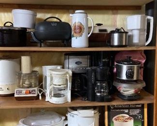 Small Appliance Mystery Lot